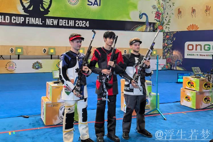 中国队摘得射击世界杯总决赛首日双金